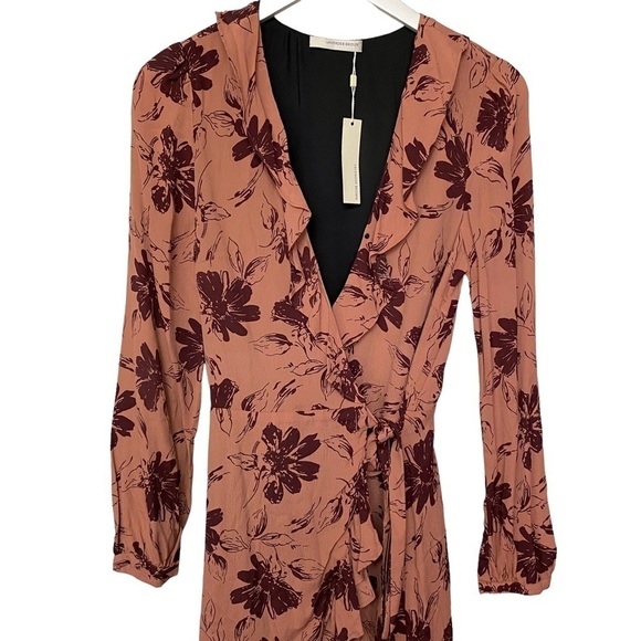 NWT Wrap Dress Small  Pink Floral by Lavender Brown Rayon - Picture 3 of 10